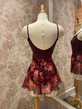 Load image into Gallery viewer, Ladies 12" Red Metallic Floral Print Wrap Skirt