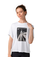 Load image into Gallery viewer, Ladies Vintage Zephyr Graphic Top