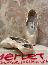Load image into Gallery viewer, Lisa Pointe Shoes