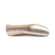Load image into Gallery viewer, Mabe U-Cut Pointe Shoe