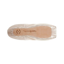 Load image into Gallery viewer, Muze U - Cut Pointe Shoes