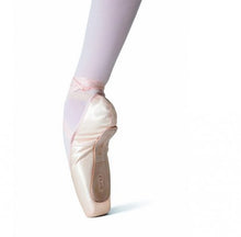 Load image into Gallery viewer, Cloe Pointe Shoes