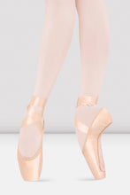 Load image into Gallery viewer, Serenade Pointe Shoes