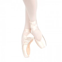 Load image into Gallery viewer, Brava U -Cut Pointe Shoes