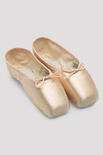 Load image into Gallery viewer, Serenade Pointe Shoes