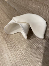 Load image into Gallery viewer, Reversible Revolutionary Seamless Toe Pads