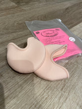 Load image into Gallery viewer, Pretty Pink Toe Pillows