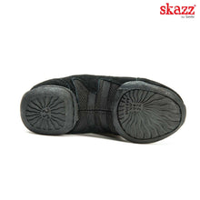 Load image into Gallery viewer, Adult AIRY Skazz Black Sneakers