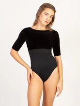 Load image into Gallery viewer, Jewelry Box Bateau Neck Half Sleeve Black Leotard
