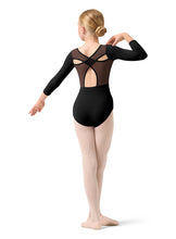 Load image into Gallery viewer, Girls Dara Black 3/4 Sleeve Leotard
