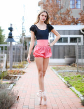 Load image into Gallery viewer, Ladies The Bethany Trash Short- Coral
