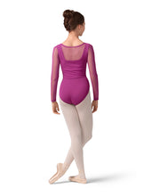 Load image into Gallery viewer, Ladies Magenta Zephyr Long Sleeve Top
