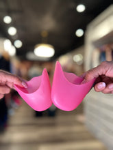 Load image into Gallery viewer, Feather Lites Pointe shoe Toe Pads- Pink
