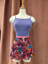 Load image into Gallery viewer, Ladies 12" Floral Splash Wrap On Skirt
