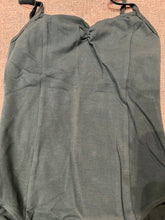 Load image into Gallery viewer, Ladies Manakara Camisole Leotard DAMAGE*-Hunter Green
