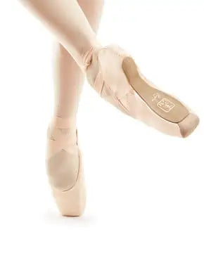 Classic Fit Lyra Supple Pointe Shoes