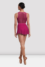 Load image into Gallery viewer, Ladies Avery Black Magenta Skirt
