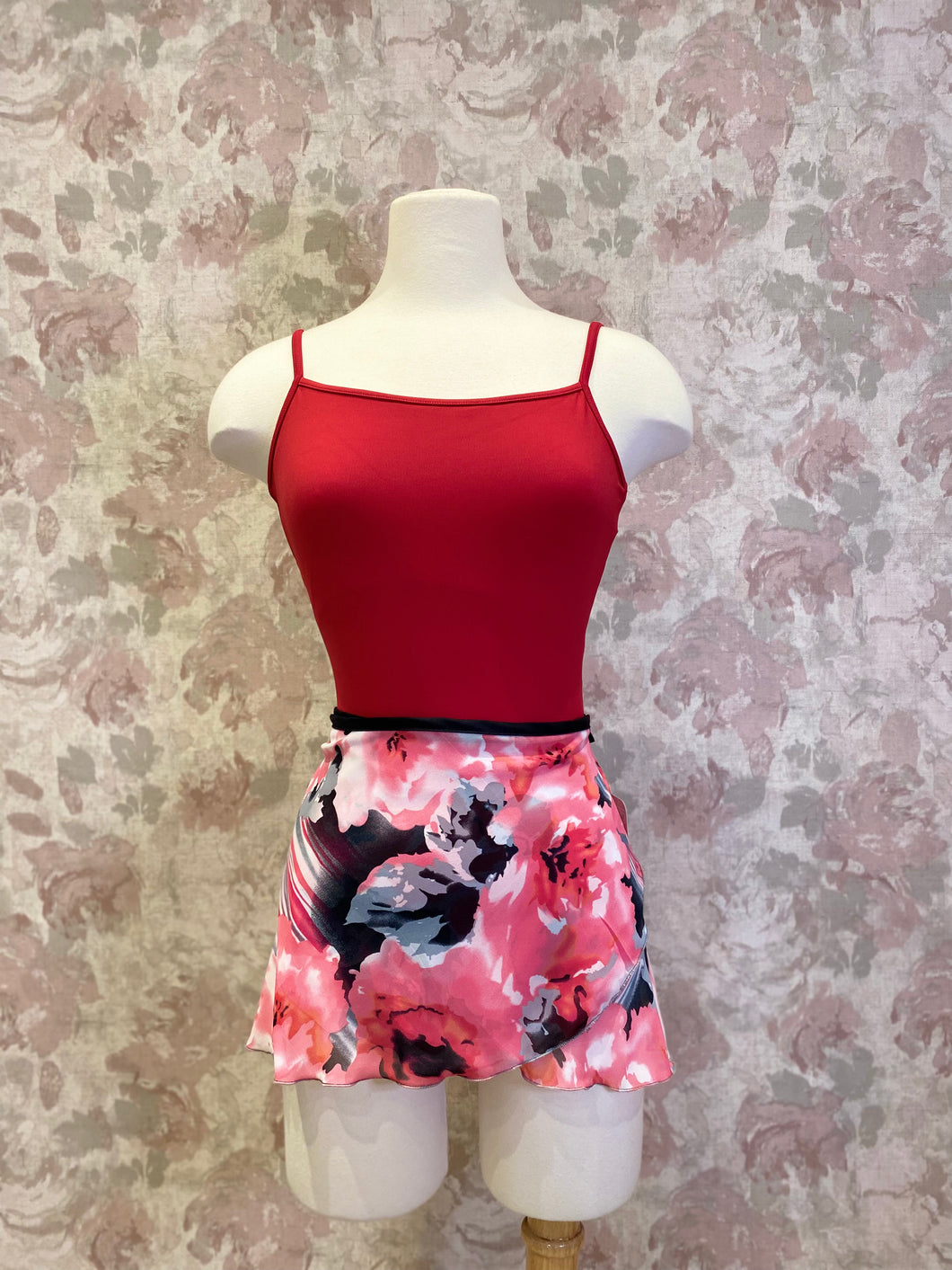 Ladies Pink and Black Floral Skirt