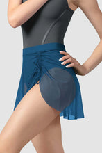 Load image into Gallery viewer, Ladies Nicky Mesh Skirt- Peacock

