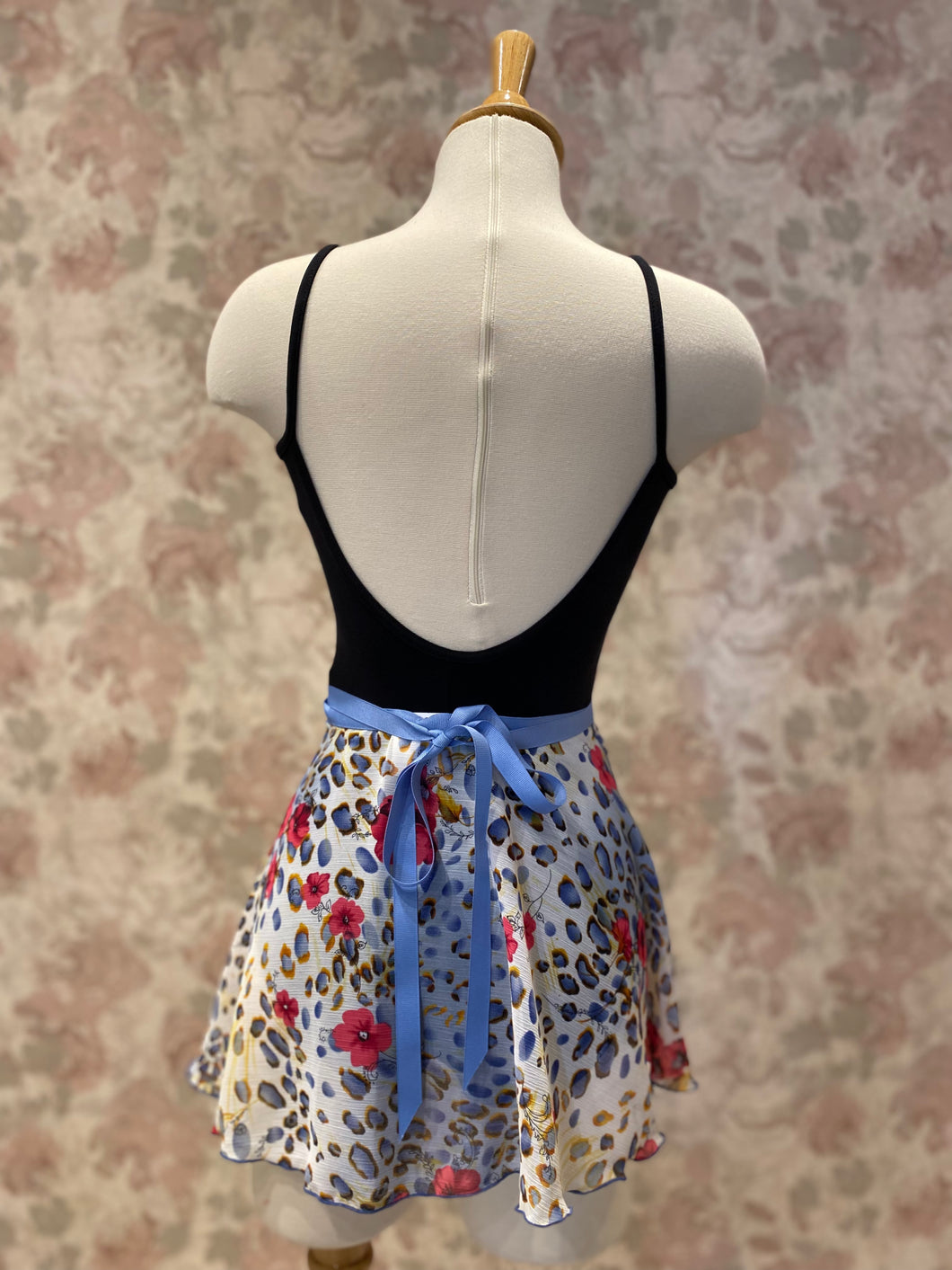 Ladies 12