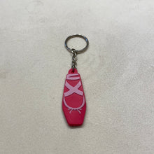 Load image into Gallery viewer, Rubber Pointe Shoe Keyring

