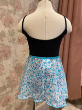 Load image into Gallery viewer, Girls Ditsy Flower Turquoise Pull On Skirt
