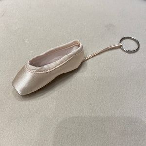Mini Pointe Shoe Keychain (Variety of Colors)
