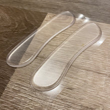 Load image into Gallery viewer, Invisible Gel Heel Grips 1 Pair

