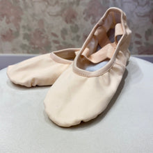 Load image into Gallery viewer, Adult Split Sole Stretch Canvas Ballet Shoe
